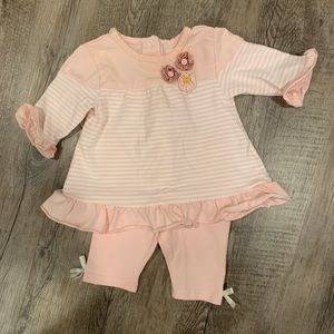 Pretty, cute, and super soft baby girls outfit.